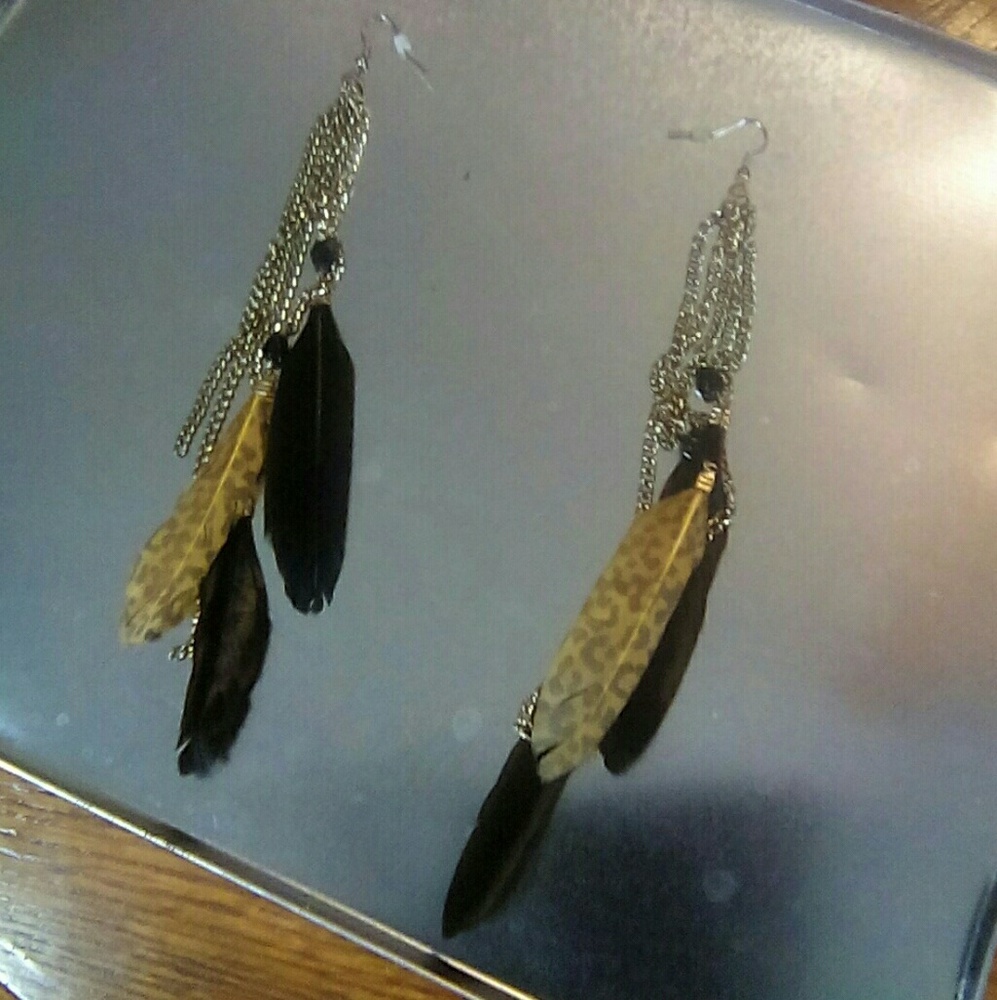 Vintage Brown Animal Print Black Feather w/Chains Earrings & Matching Necklace
